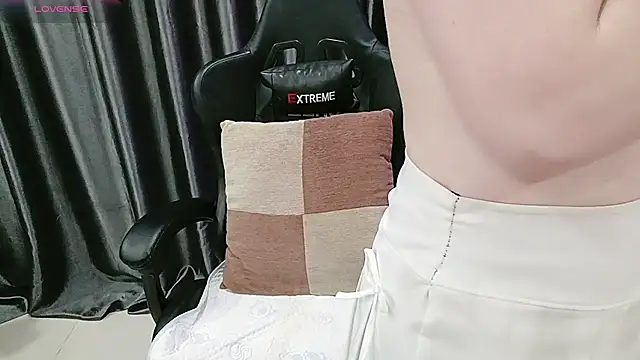 Yuki-yio online show from 07.21.26