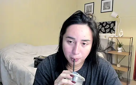 Snapshot of Sexysafarahh chatting on 03.31.26 Sexysafarahh online show from 03.31.26