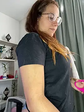 Emma Wish online show from 01.24.25