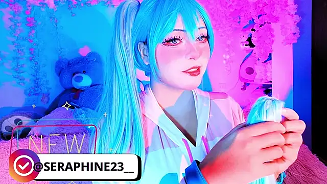 seraphine23 online show from 11.29.25