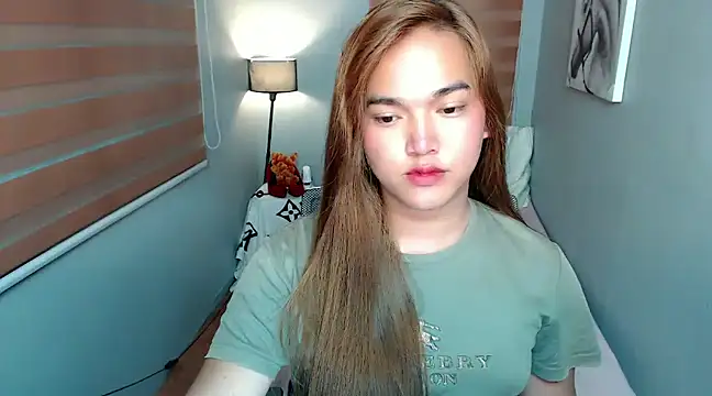 MoaningKylie online show from 12.13.24