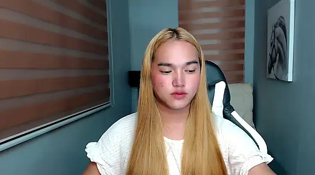 MoaningKylie online show from 02.01.25