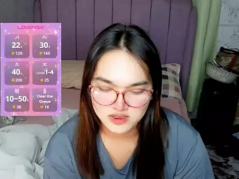 MoaningKylie online show from 02.21.26