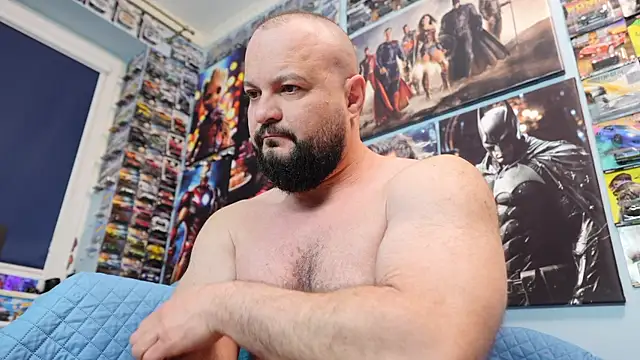 Muscle Bear online show from 04.04.26