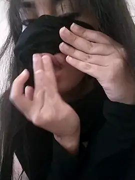 sarahvergen online show from 04.18.26