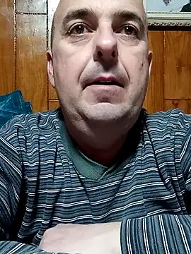 Snapshot of Hot-pico76 chatting on 01.19.25 Hot-pico76 online show from 01.19.25