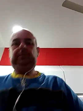 Snapshot of Hot-pico76 chatting on 01.20.25 Hot-pico76 online show from 01.20.25