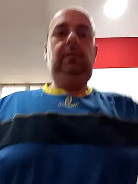 Snapshot of Hot-pico76 chatting on 01.27.25 Hot-pico76 online show from 01.27.25