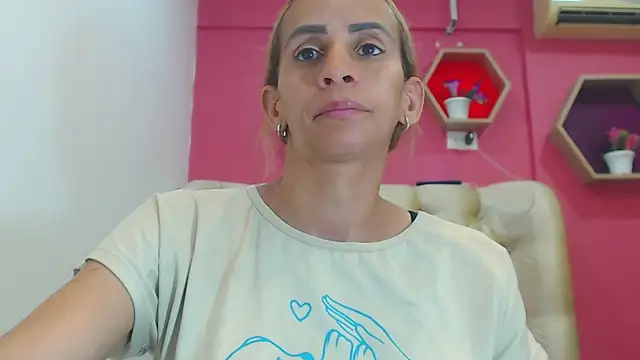 Amber Moore online show from 02.15.26