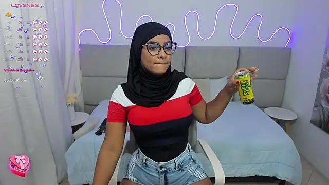 nashiira  online show from 02.20.25