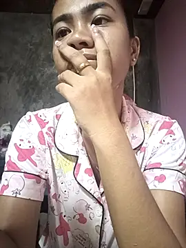 Cutie body11 online show from 10.11.25