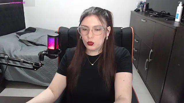 Snapshot of xxbbtaa chatting on 05.08.26 xxbbtaa online show from 05.08.26