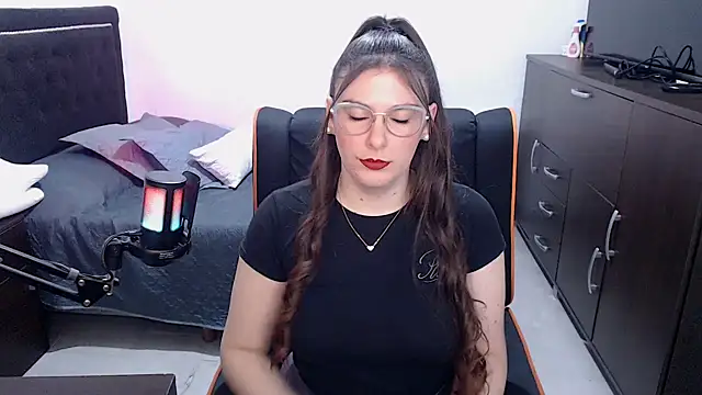 Snapshot of xxbbtaa chatting on 05.20.26 xxbbtaa online show from 05.20.26