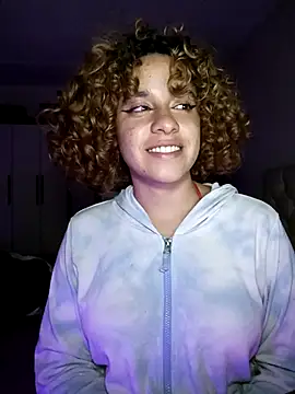 EmmaMelissa0521 online show from 03.19.25