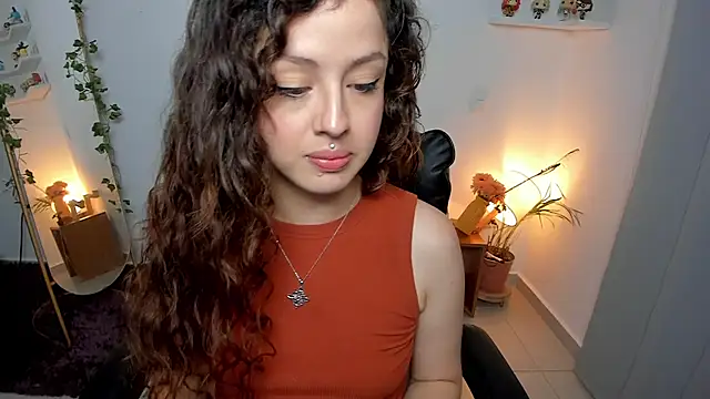 Cassandra Caiin online show from 07.15.26