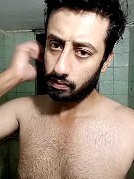 Snapshot of SimplyKarthik09 chatting on 01.21.25 SimplyKarthik09 online show from 01.21.25