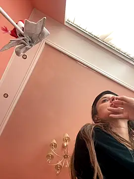 Flossy Vettie online show from 11.07.25