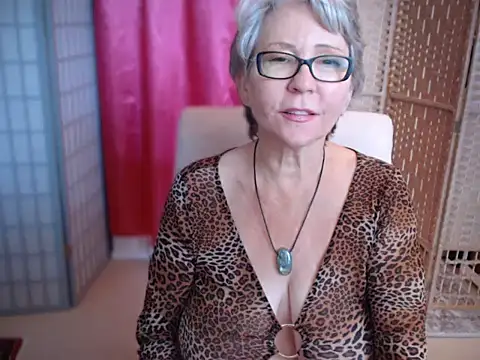 petradaniels online show from 09.29.25