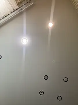 Lisaaan online show from 04.28.26