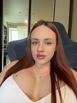 Snapshot of Lisaaan chatting on 07.16.26 Lisaaan online show from 07.16.26