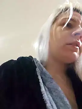ScarletCallings420 online show from 12.07.24