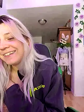 ScarletCallings420 online show from 03.12.25