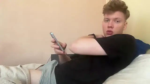 sexybooii6968 online show from 07.04.26