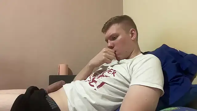 sexybooii6968 online show from 08.02.26