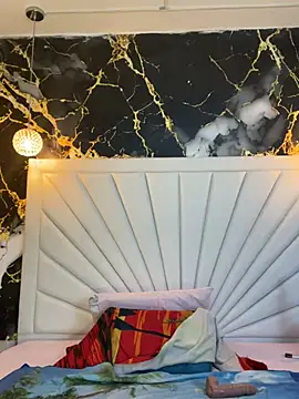 Snapshot of scarlett_sexx69 chatting on 07.15.26 scarlett sexx69 online show from 07.15.26