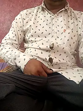 Snapshot of hornydick4you chatting on 01.21.25 hornydick4you online show from 01.21.25