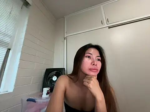 Snapshot of pinay6969 chatting on 04.24.26 pinay6969 online show from 04.24.26