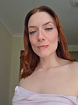 Evelyn Jade online show from 05.08.26