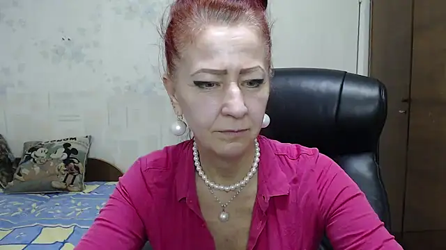 Snapshot of MilayaDFlow chatting on 03.15.25 MilayaDFlow online show from 03.15.25