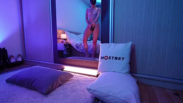 Snapshot of Janemasqueradeporn chatting on 02.28.25 Janemasqueradeporn online show from 02.28.25