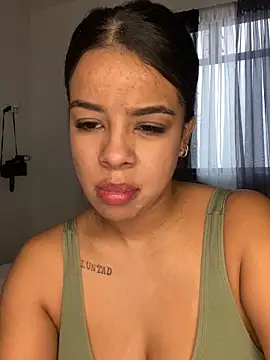 trianawhite online show from 01.09.25