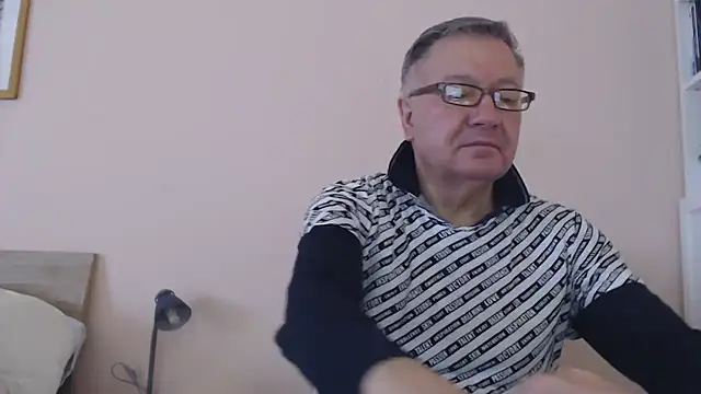 YOU6me online show from 11.25.25