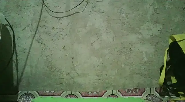 Snapshot of Beatrice143 chatting on 01.31.25 Beatrice143 online show from 01.31.25