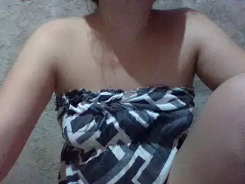 Snapshot of Beatrice143 chatting on 03.03.25 Beatrice143 online show from 03.03.25