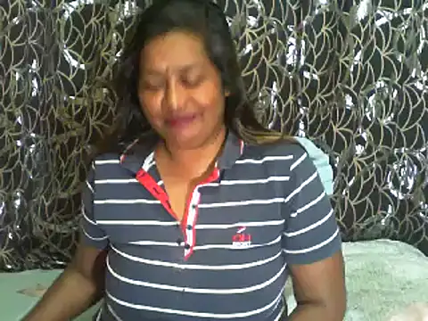 Mammabear 4u online show from 12.15.24