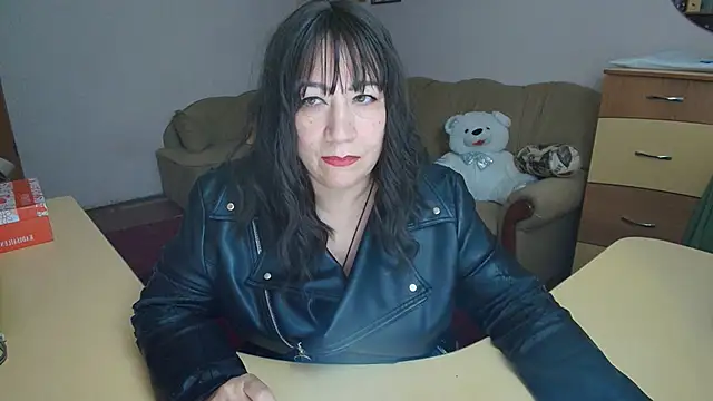 Snapshot of Lucretia_Goldi_ chatting on 03.04.25 Lucretia Goldi  online show from 03.04.25
