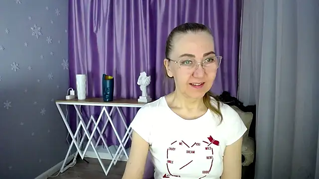 queen a n i online show from 03.14.25