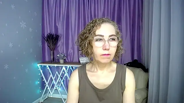 queen a n i online show from 07.03.26