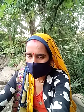 Mohni Das online show from 10.29.25