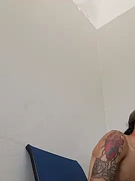 Yanwoods420 online show from 07.28.26