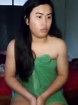 Snapshot of NannyNannybabe chatting on 12.21.24 NannyNannybabe online show from 12.21.24