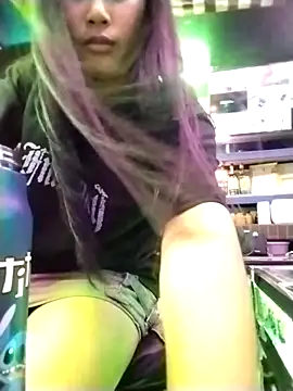 Snapshot of NannyNannybabe chatting on 09.12.25 NannyNannybabe online show from 09.12.25