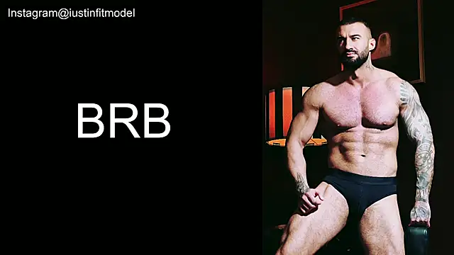 Snapshot of MuscleJohn chatting on 03.21.26 MuscleJohn online show from 03.21.26