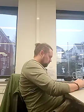 Snapshot of Tj1sen chatting on 01.13.25 Tj1sen online show from 01.13.25