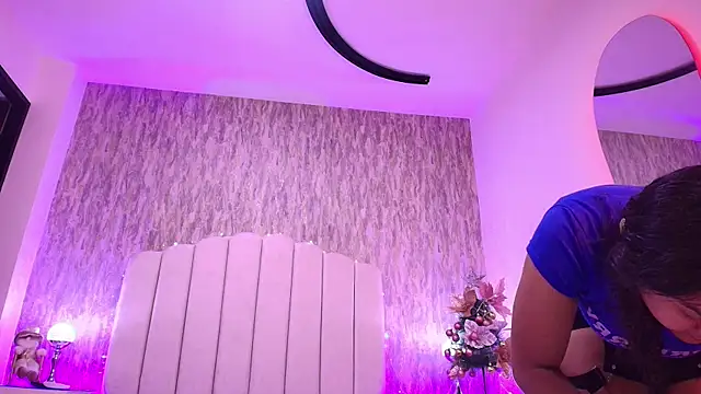 lay navas online show from 11.24.25