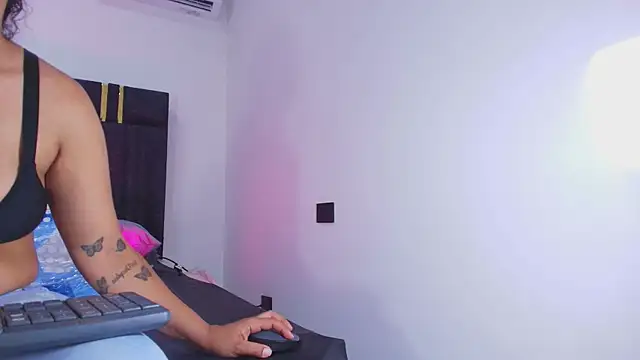 lay navas online show from 12.02.25